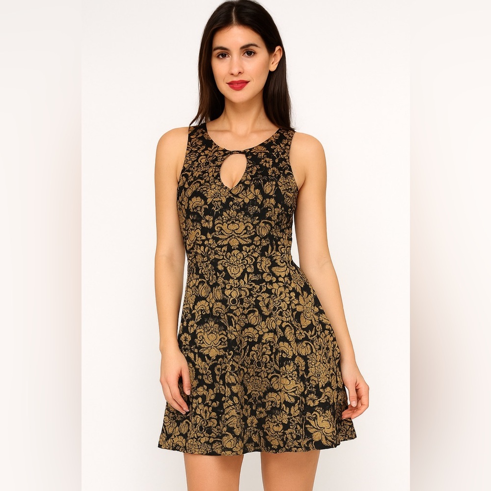 nicki minaj gold and black floral sleeveless dress with cutout detail